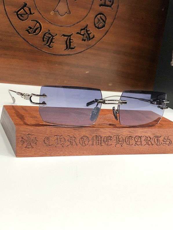Picture of Chrome Hearts Sunglasses _SKUfw46735807fw